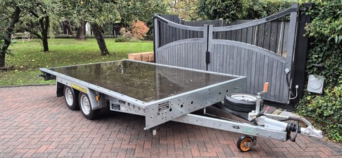 Woodford flat bed - bed, trailer